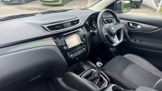 Nissan Qashqai 1.2 DiG-T N-Connecta 5dr Petrol Hatchback